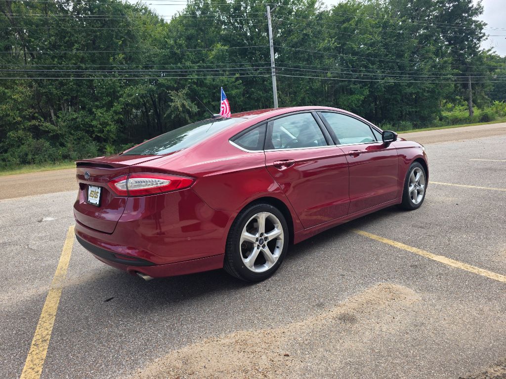 2016 Ford Fusion S - Photo 7